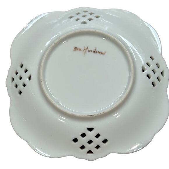 Vintage Pink and White Porcelain Small Trinket Dish with Pink Roses - Picture 3 of 3